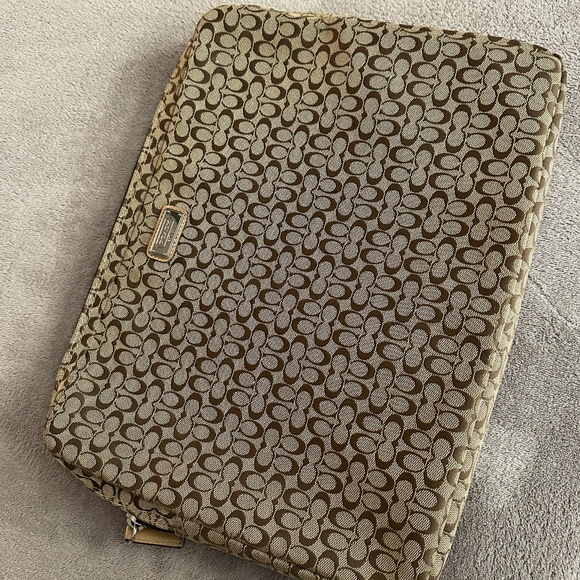 Coach laptop sleeve for Macbook air, Macbook Pro - Picture 1 of 1